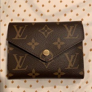 Authentic Louis Vuitton Victorine Wallet
